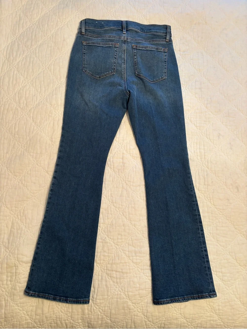 LOFT Women's Blue Flared Leg Jeans - Size 28/6